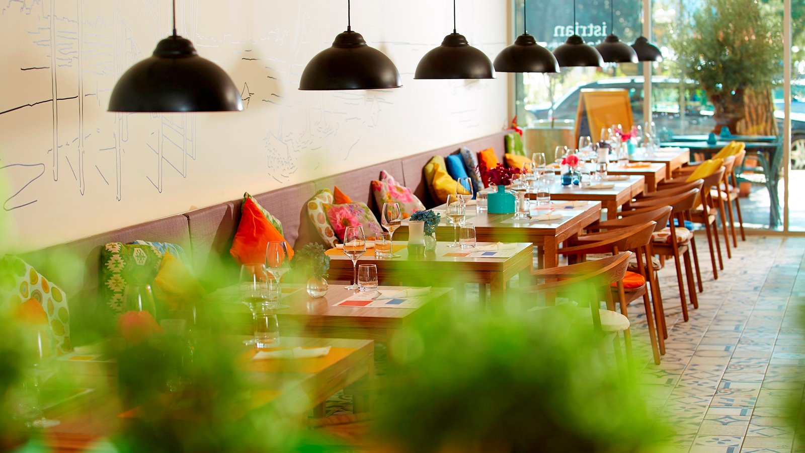 Istrian bistro and tapas bar in Portoroz